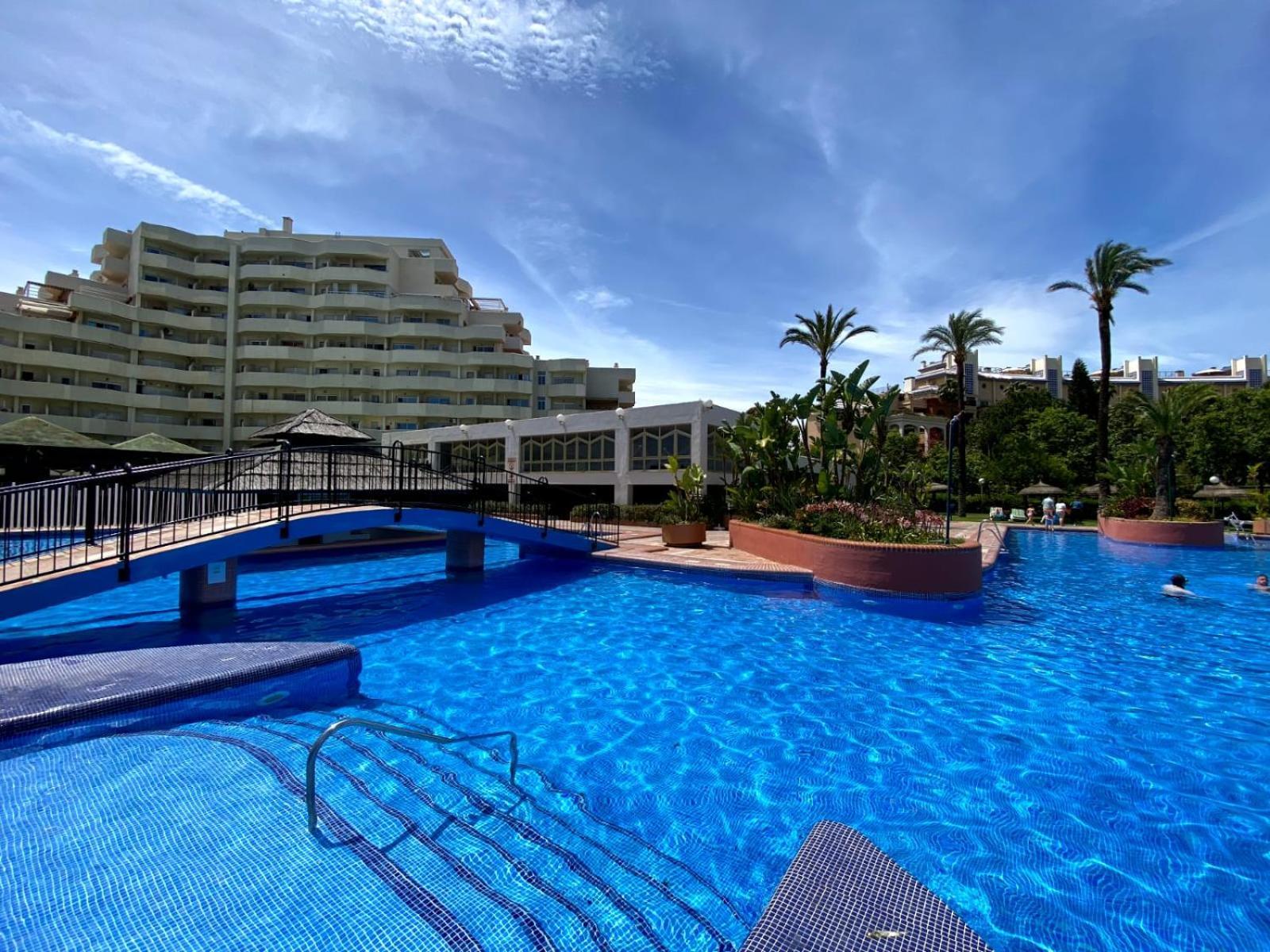Apartamentos Magic Benalbeach By Benalnova Бенальмадена Экстерьер фото